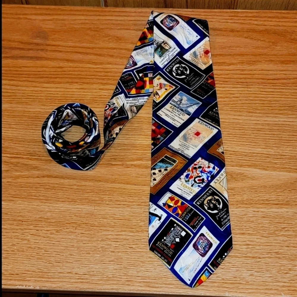 Kenwood Vineyards Neck Tie Artist Series 4 Wine Cabernet Sauvignon Winner T34